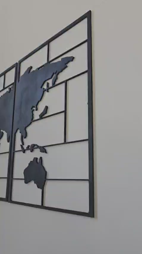 🌍 Carte du monde en bois – Gravure laser sur 3 panneaux A3